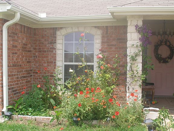 4th image of 2407 Jake Dr