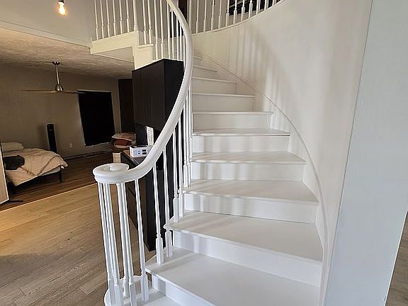 5th image of 5517 Eastman Dr