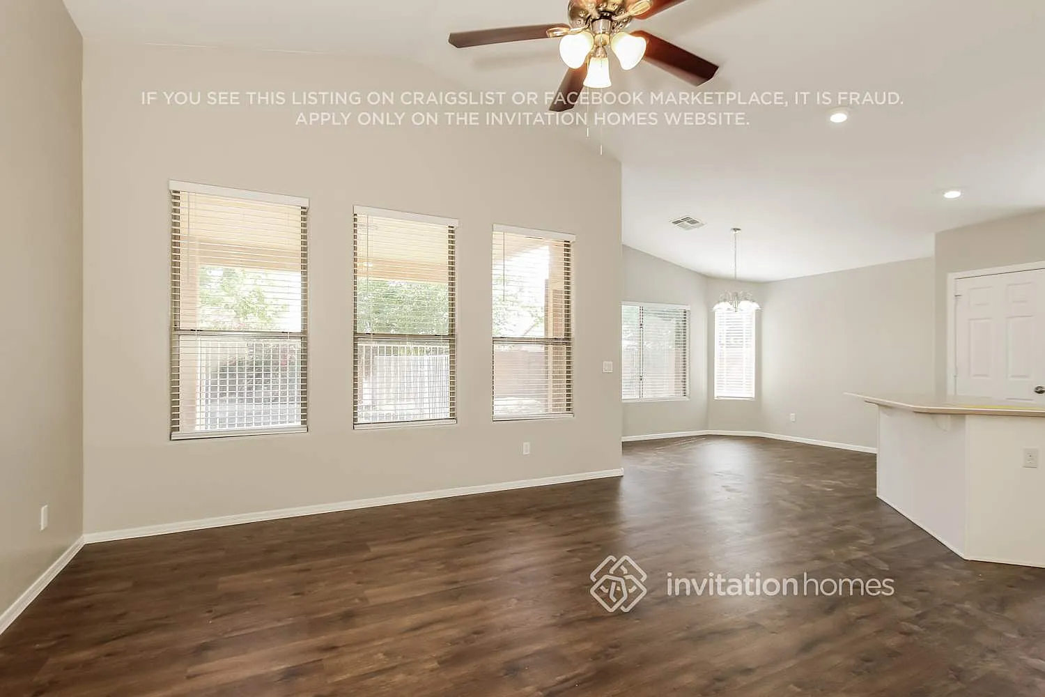3352 E Chickadee Road Gilbert, AZ 85297 — Photo 2