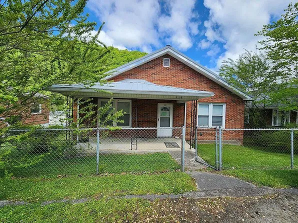 120 Main St, Elkhorn City, KY 41522