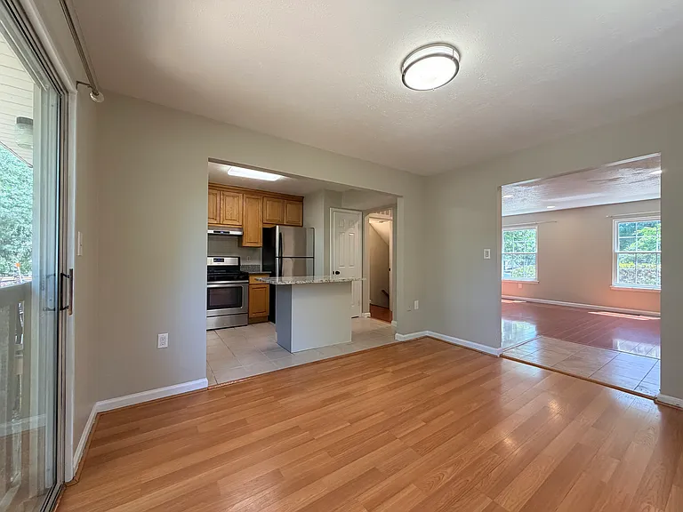 19533 Fetlock Dr — Photo 10