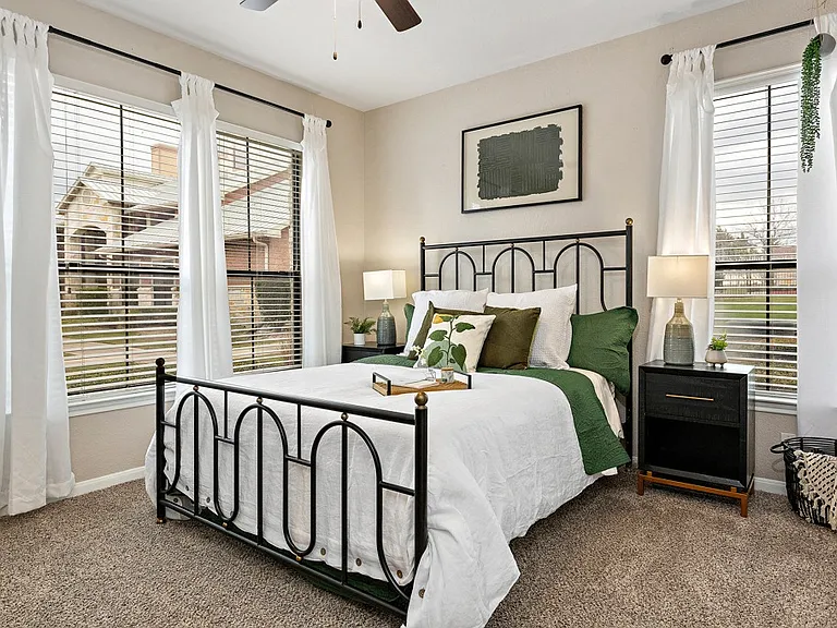 Large bedrooms with lots of natural light!