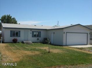 131 Pioneer Cir, Harrah, WA 98933