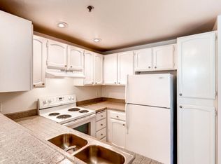 5600 S 152nd St #77, Seattle, WA 98188