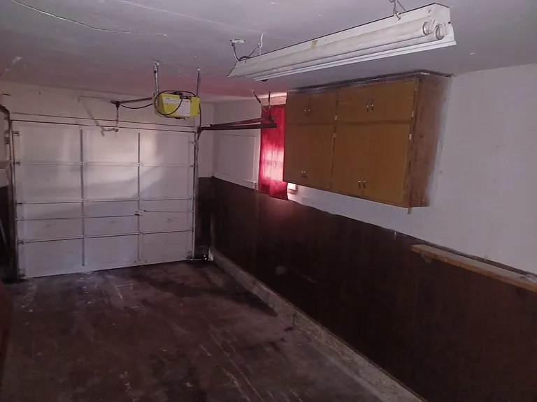 3322 S Mount Carmel Ave — Photo 14