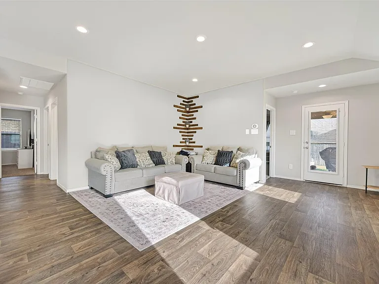 14739 Blackbrush Mnr — Photo 8