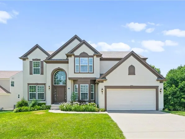 11420 S Freedom St, Olathe, KS 66061