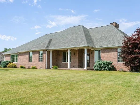 1702 Timber Valley Ct, Kokomo, IN 46902
