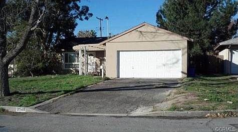 5th image of 3544 Garden Dr