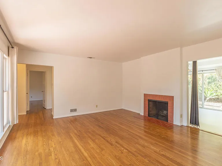 1425 Brixton Rd — Photo 5