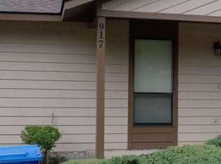 917 Odom Dr, Fayetteville, NC 28304