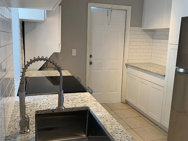 5002 Parker Ave — Photo 16