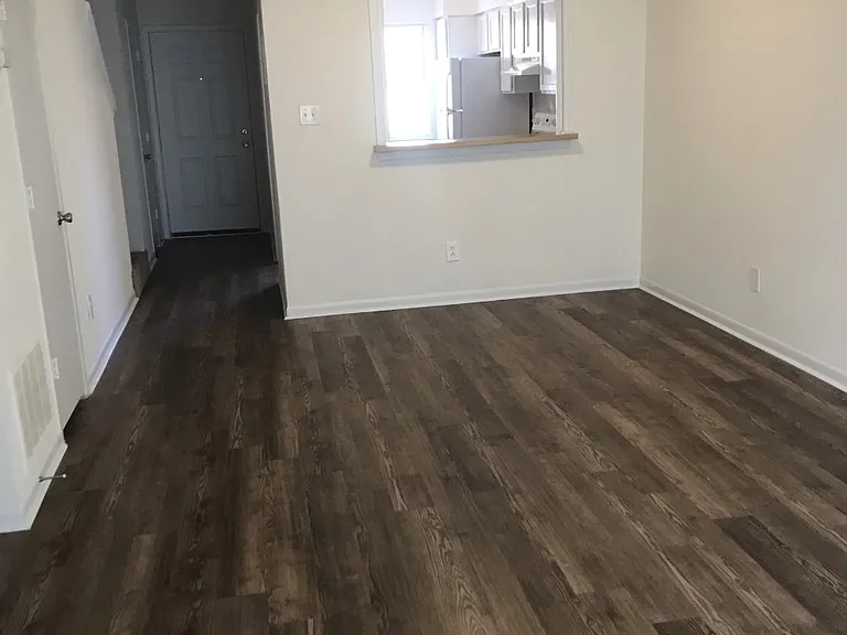 2847 Heathstead Pl — Photo 1