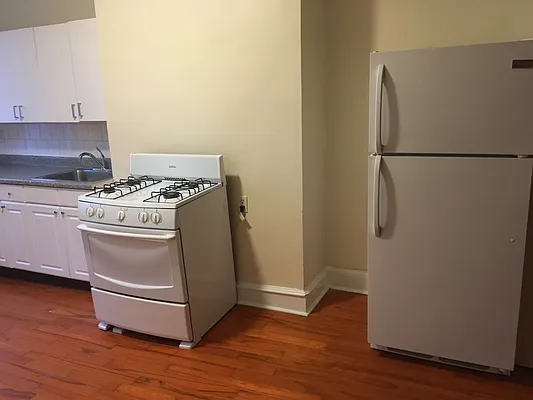 Rented by Safeguard Realty Management | media 21