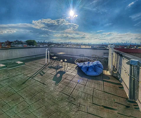 Rented by RELEASE NY | media 15