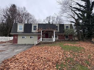 2429 Lkpt Olcott Rd, Newfane, NY 14108