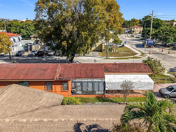 3rd image of 3601 SW 7th St