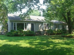 26 Lamington Rd, Whitehouse Station, NJ 08889