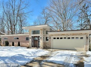 3412 Mansfield Rd, Falls Church, VA 22041