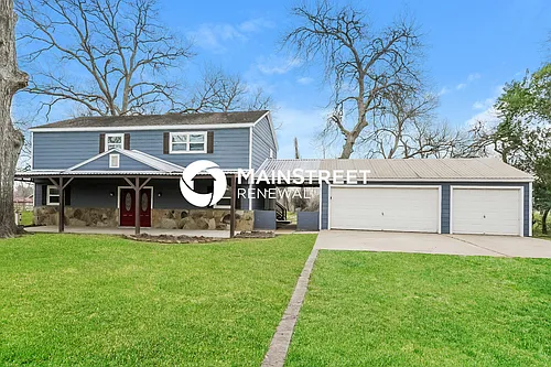 2230 Baudet Dr Photo 1