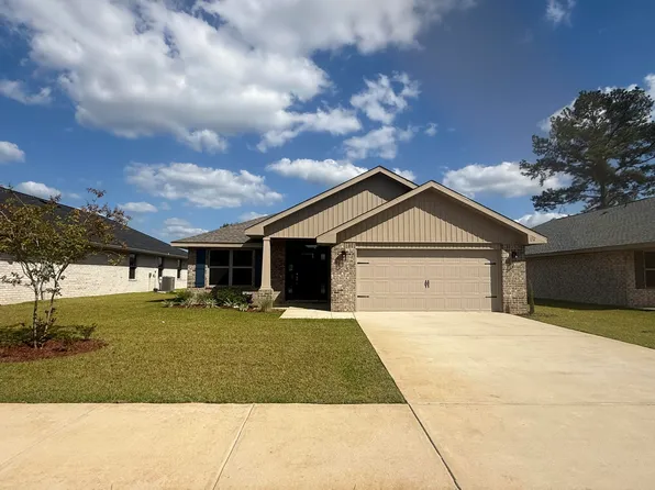 174 Ridgeway Cir, Crestview, FL 32536