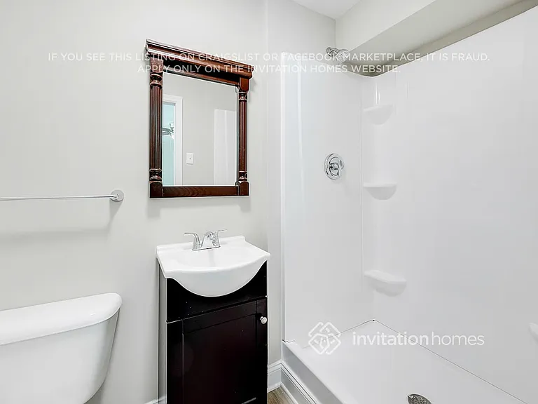 631 Truxton Ct — Photo 18