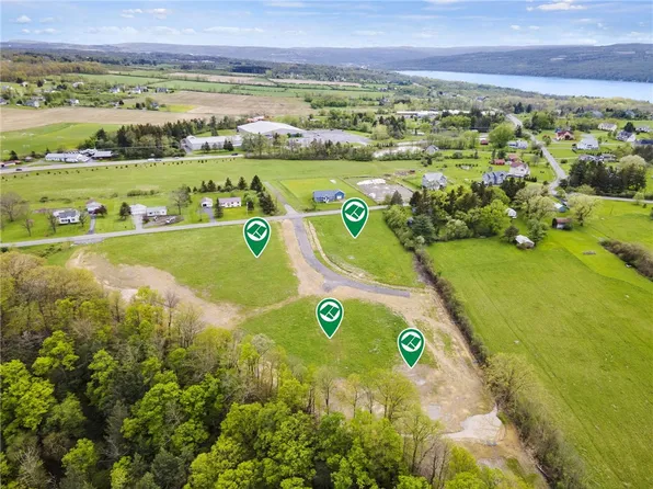 4 Shore Cir #4, Ithaca, NY 14850