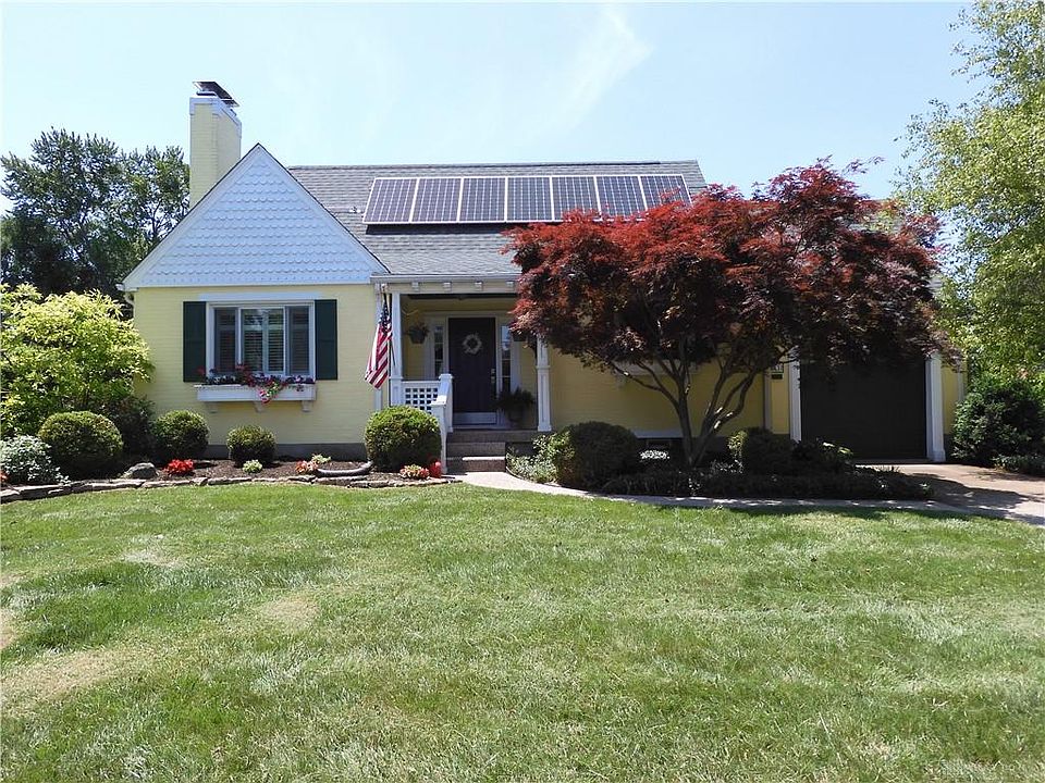 1st image of 3831 Villanova Dr