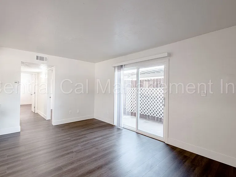 4648 Columbus St #A-J — Photo 4