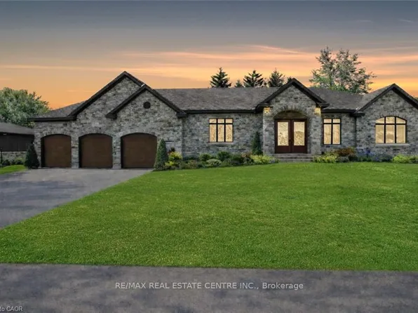 12 Albert St E, Woolwich, ON N0B 2N0