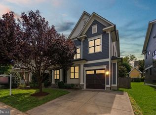4510 Maple Ave, Bethesda, MD 20814