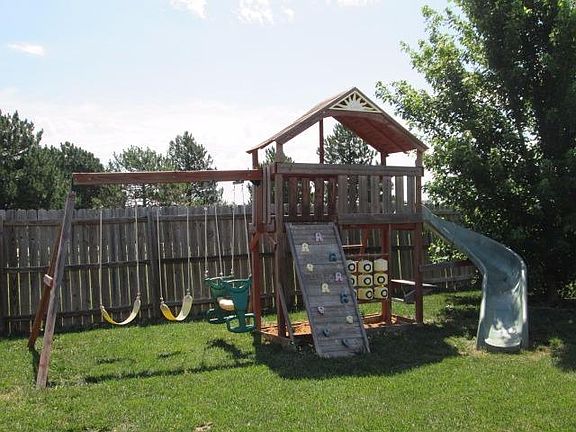 4th image of 1403 Malstead Way