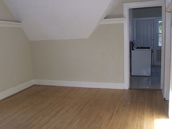 2nd image of 3435-35A N Holton St #3435A