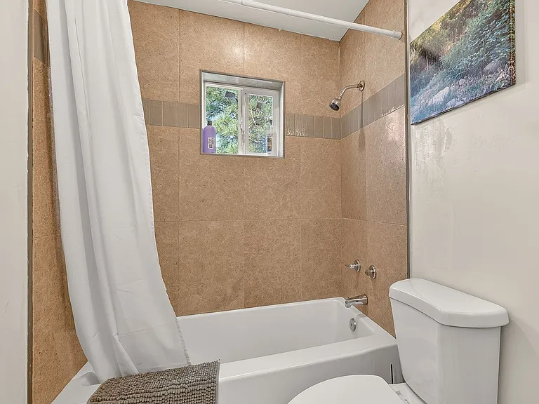 2800 N Ellen St — Photo 13