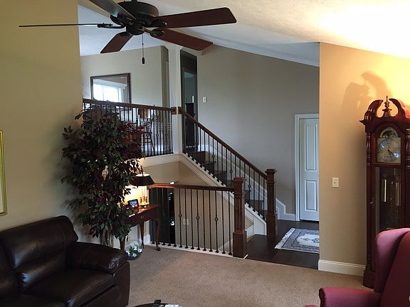 4th image of 113 Parkview Dr
