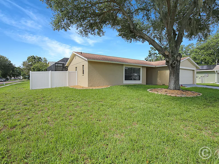 423 Van Reed Manor Dr — Photo 19
