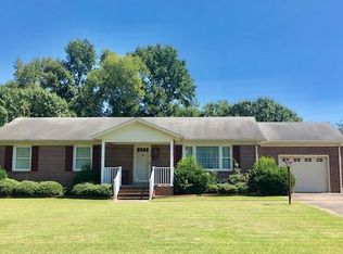 508 Lakeside Dr, Emporia, VA 23847
