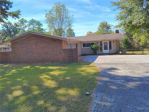 3829 University Blvd E Photo 1