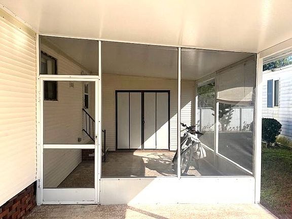 4th image of 24300 Airport Rd Lot 8