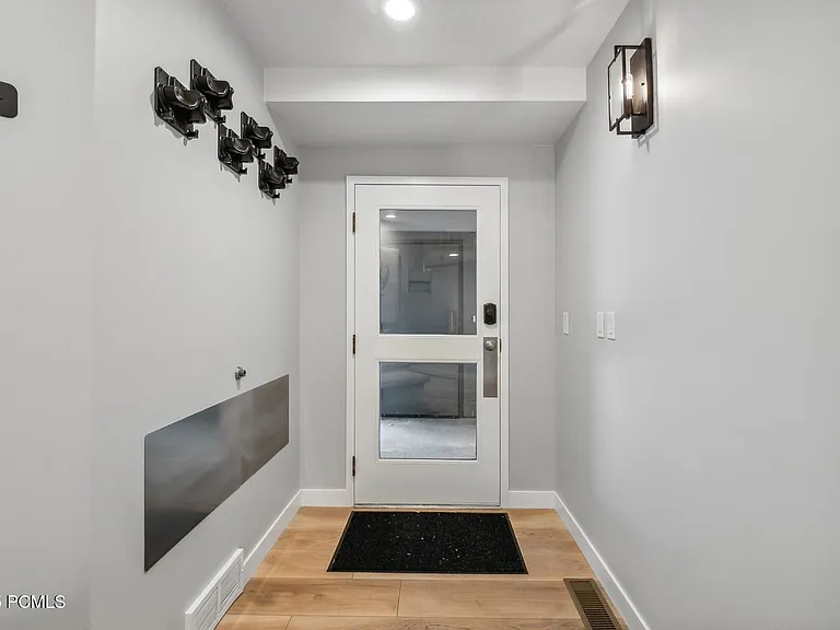 1404 Deer Valley Dr — Photo 16