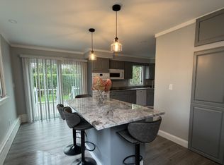 148 Russells Mills Rd, Dartmouth, MA 02748