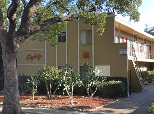 80 N Bonnie Ave, Pasadena, CA 91106