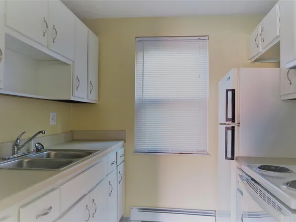 316 W 5th St, Marysville, OH