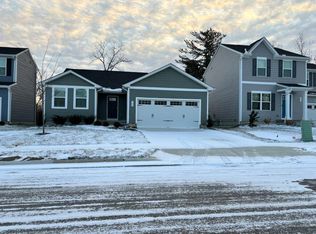 192 Skyway Dr, Springfield, OH 45505