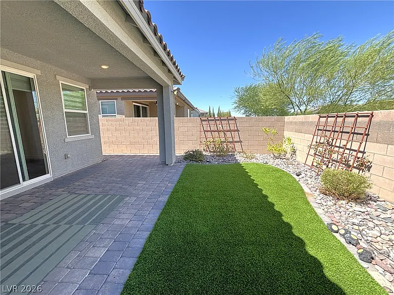 8948 Marigold Creek St — Photo 36