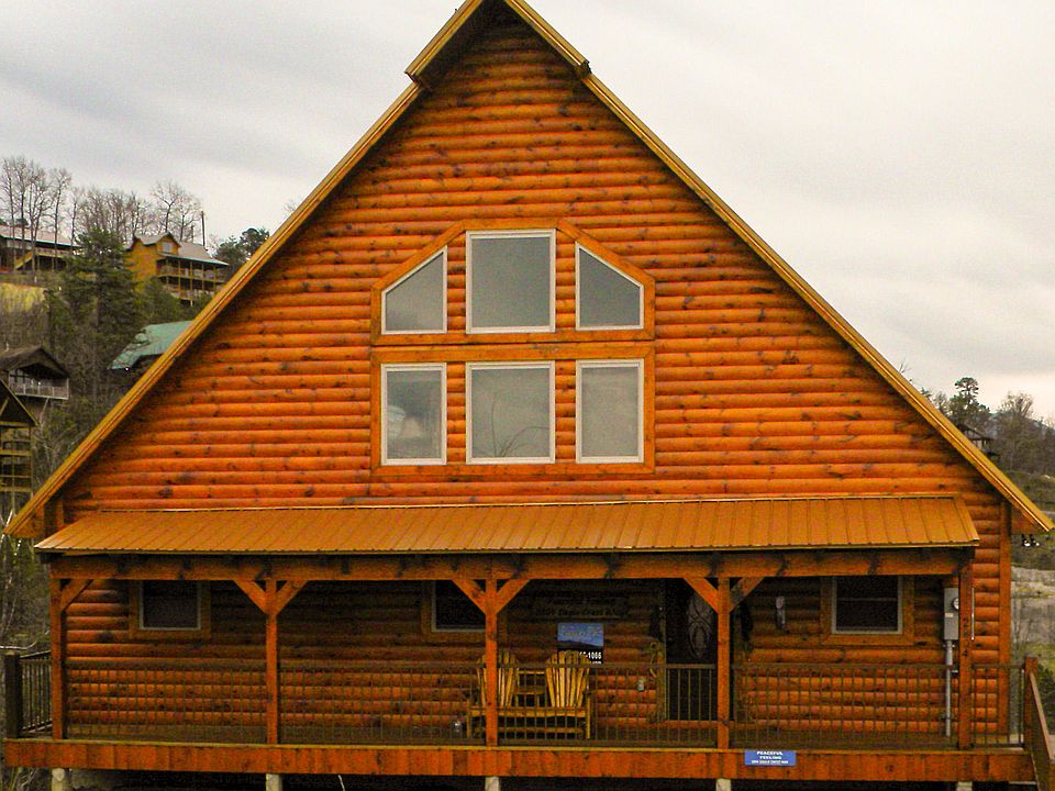 2nd image of 2804 Eagle Crest Way