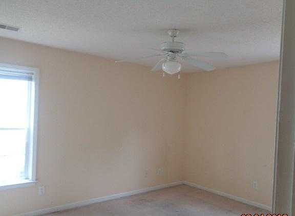 Unit B back second BR