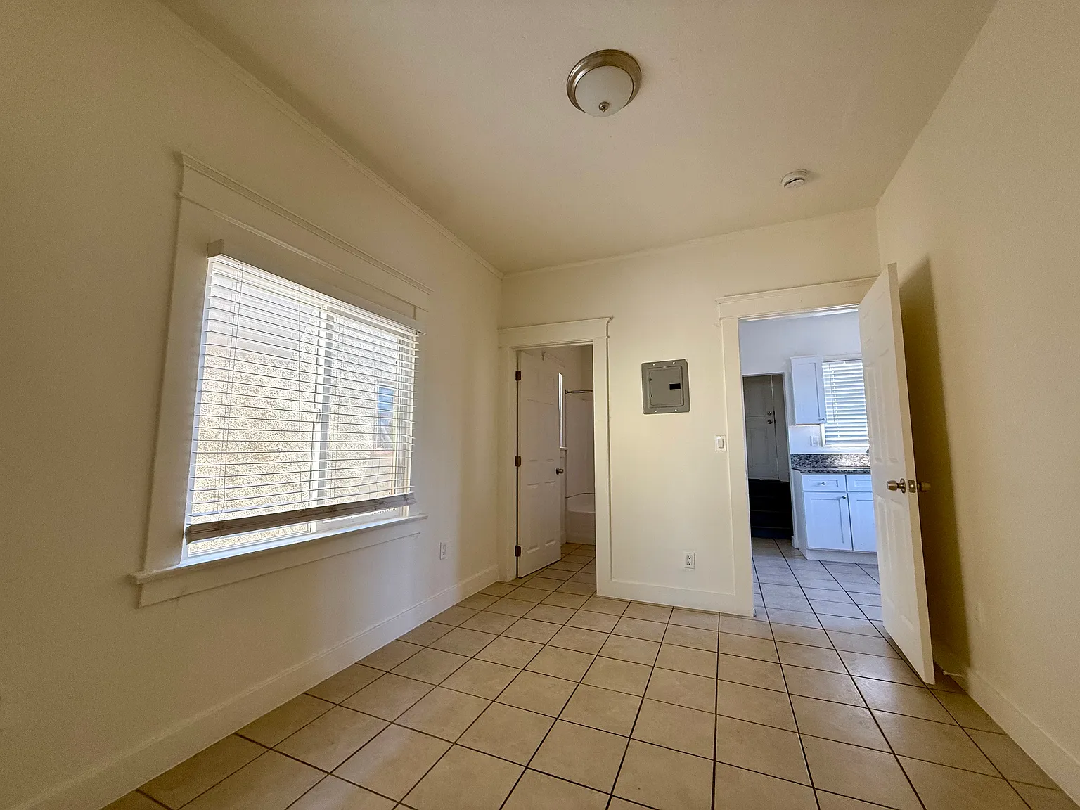 1 bed, 550 sqft, $1,625 — Photo 4