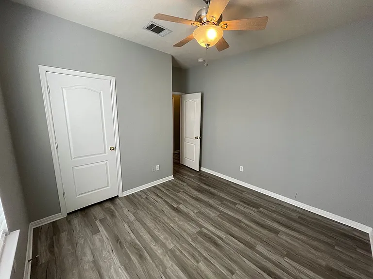 8518 Cahill Dr #49 — Photo 9