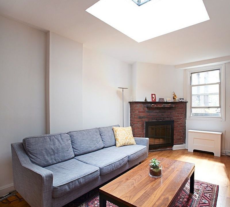 1st image of 448 6th Ave #2